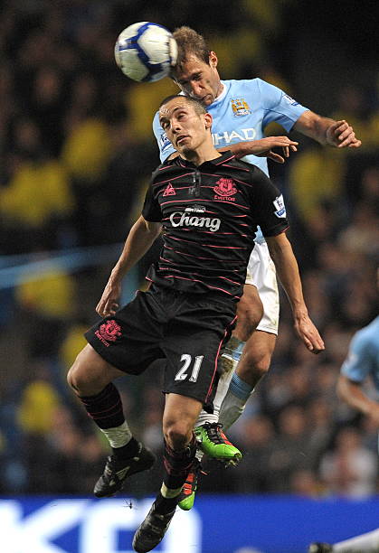 的凝聚力往 的凝聚力往