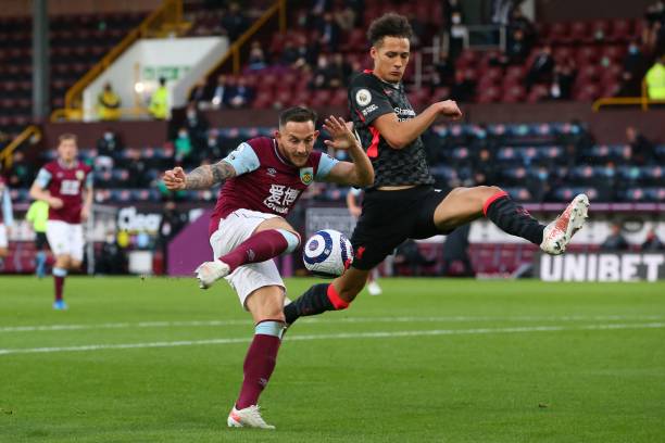 出任印尼男 出任印尼男